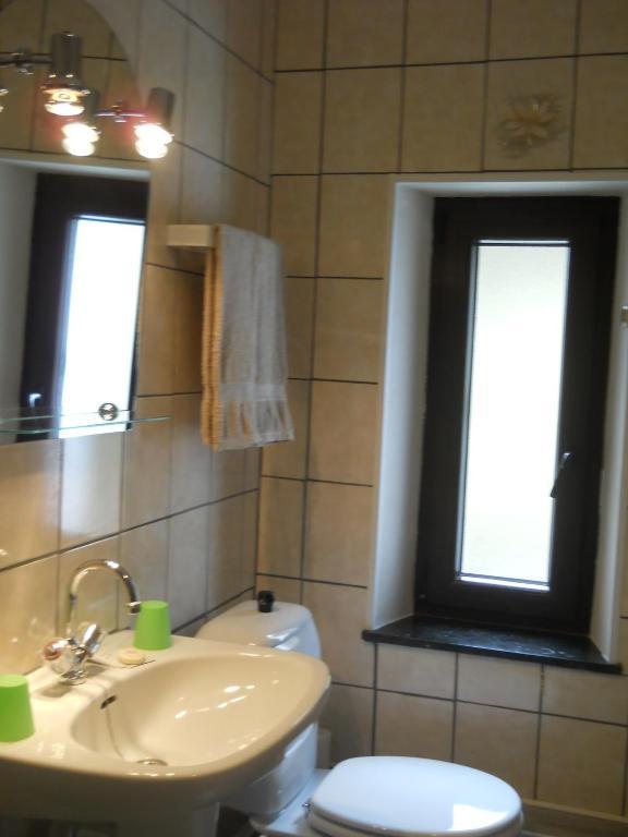 Le K D'Or Hotel Буйон Екстериор снимка