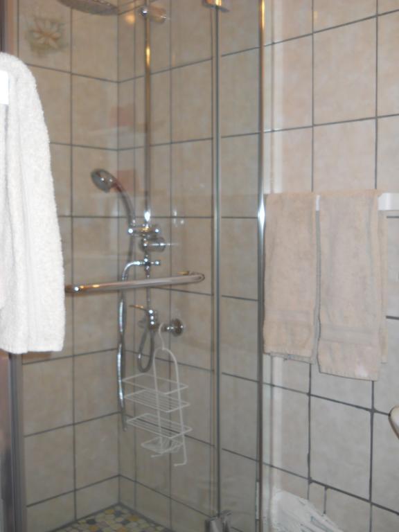 Le K D'Or Hotel Буйон Екстериор снимка